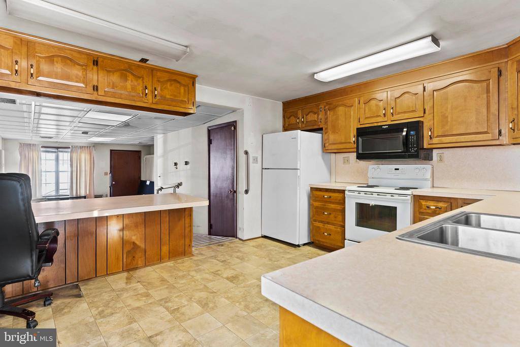 127 West Mcclure Street, New Bloomfield, PA 17068