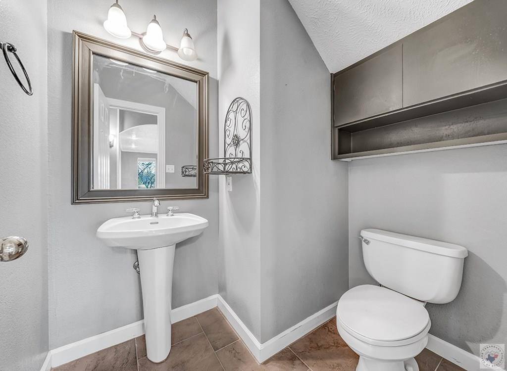 8205 Coyote Trail, Texarkana, TX 75503