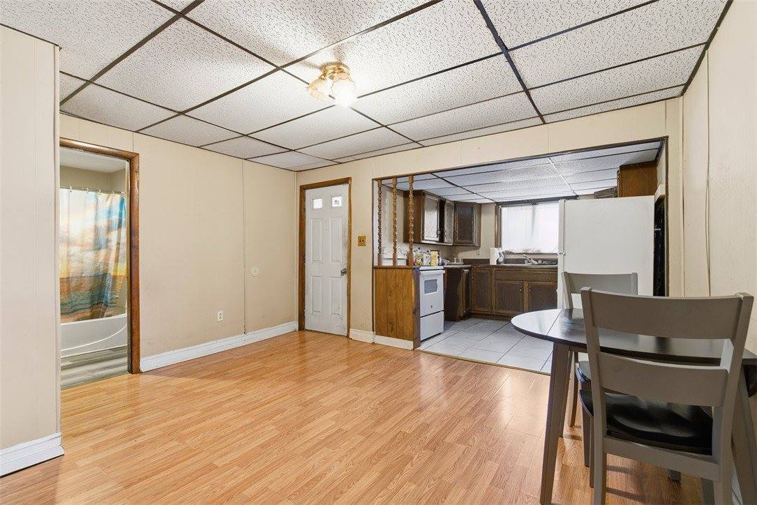 1057 Keene St, Springdale Boro, PA 15144