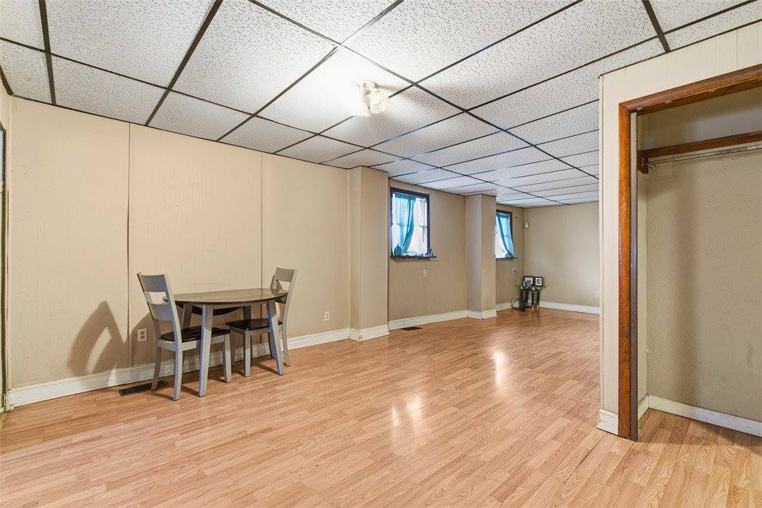 1057 Keene St, Springdale Boro, PA 15144