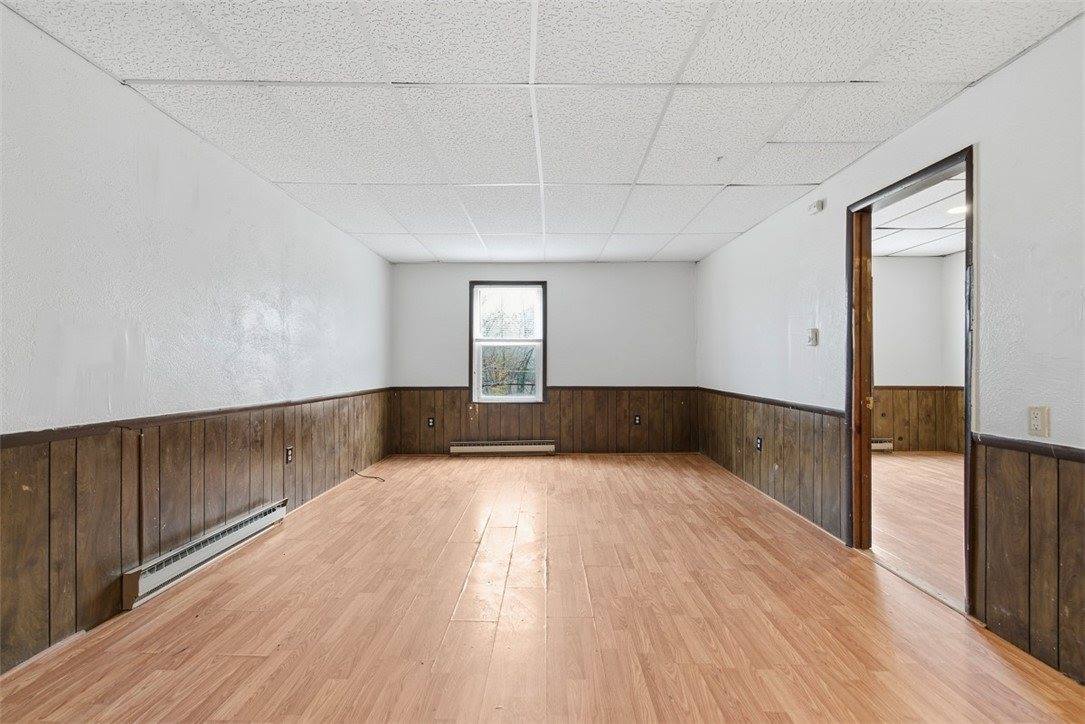 1057 Keene St, Springdale Boro, PA 15144