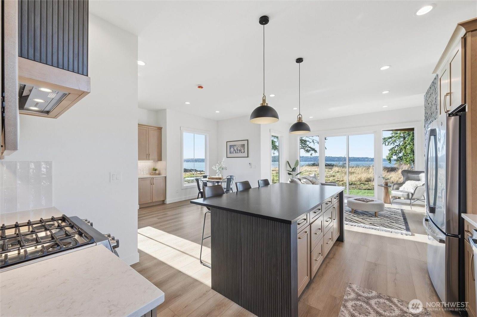 1114 Leighton Street, Blaine, WA 98230