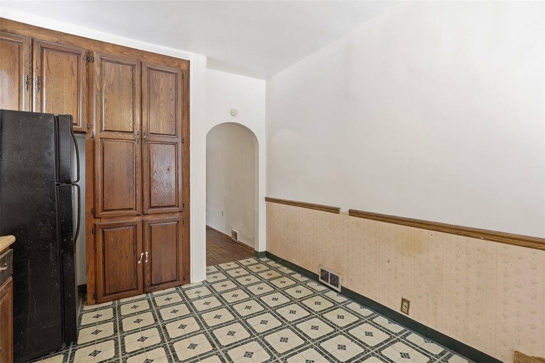 208 West Elizabeth St, Hazelwood, PA 15207