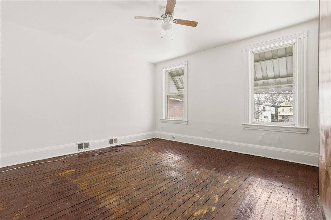 208 West Elizabeth St, Hazelwood, PA 15207