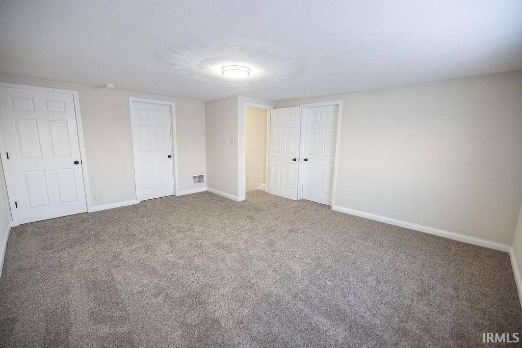 1206 S Madison Street, Muncie, IN 47302