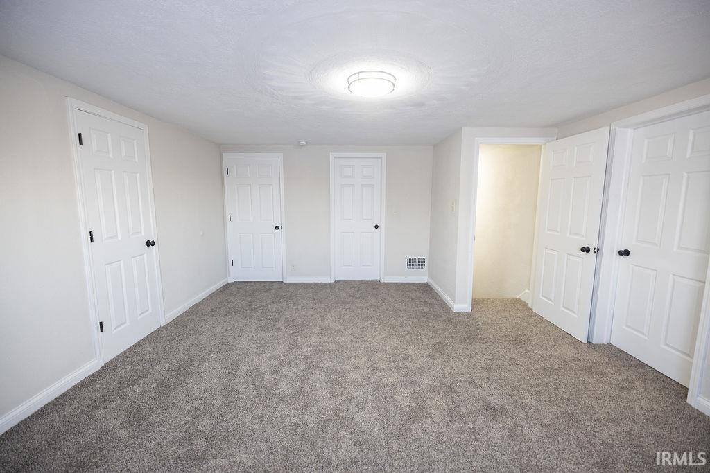 1206 S Madison Street, Muncie, IN 47302