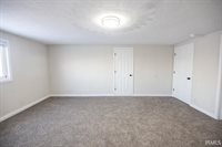 1206 S Madison Street, Muncie, IN 47302