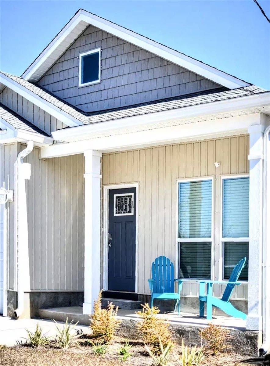 5446 Medina Rd, Pensacola, FL 32507