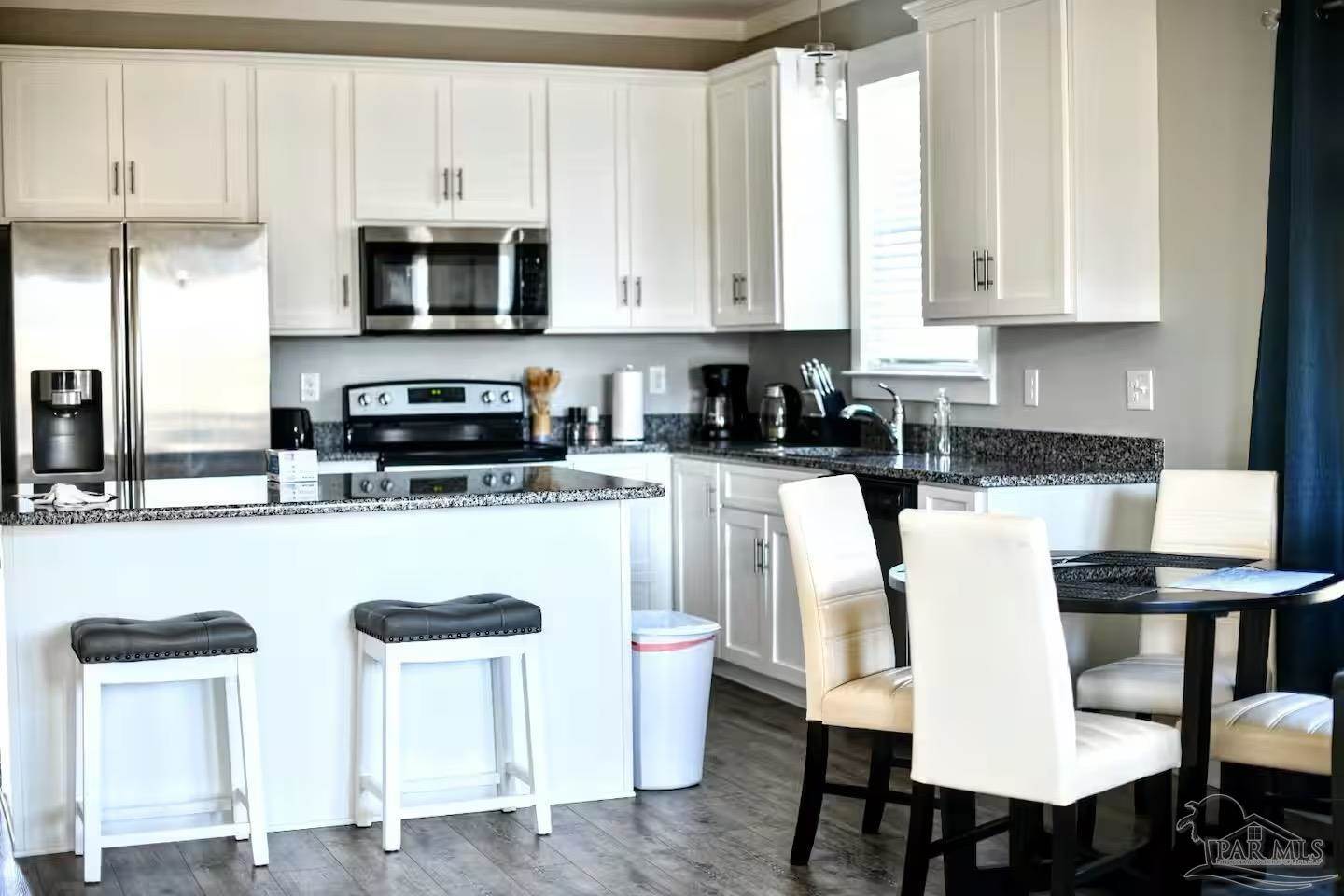 5446 Medina Rd, Pensacola, FL 32507