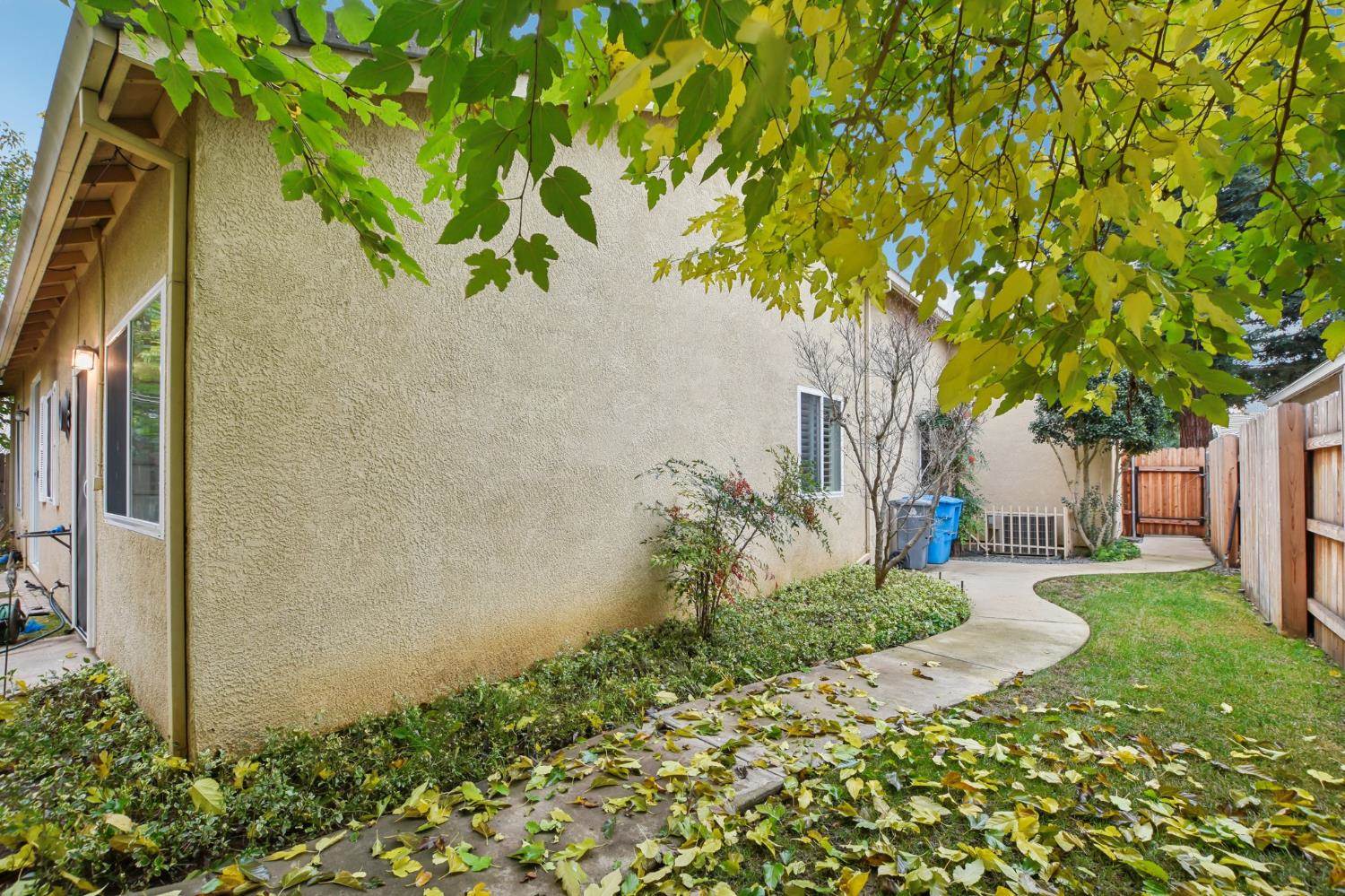 629 Spring Creek Court, Yuba City, CA 95991