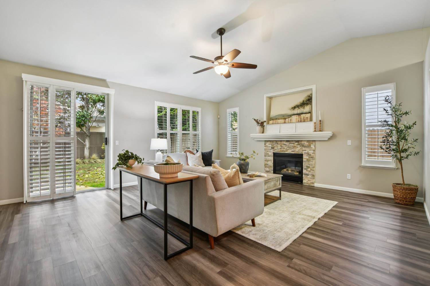 629 Spring Creek Court, Yuba City, CA 95991