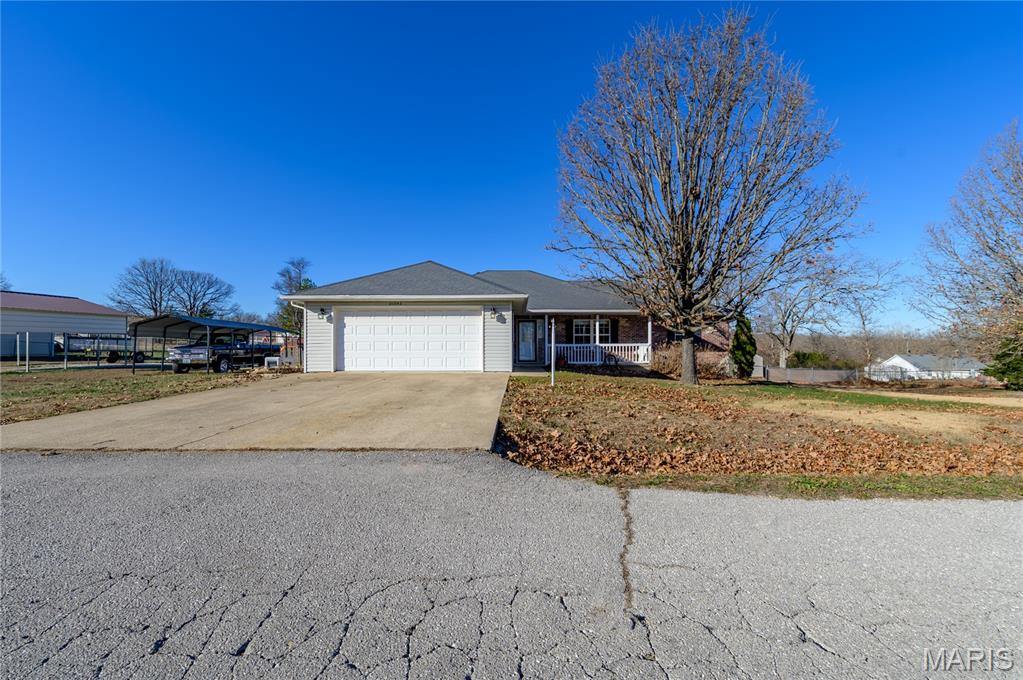 21042 Larson Road, Waynesville, MO 65583