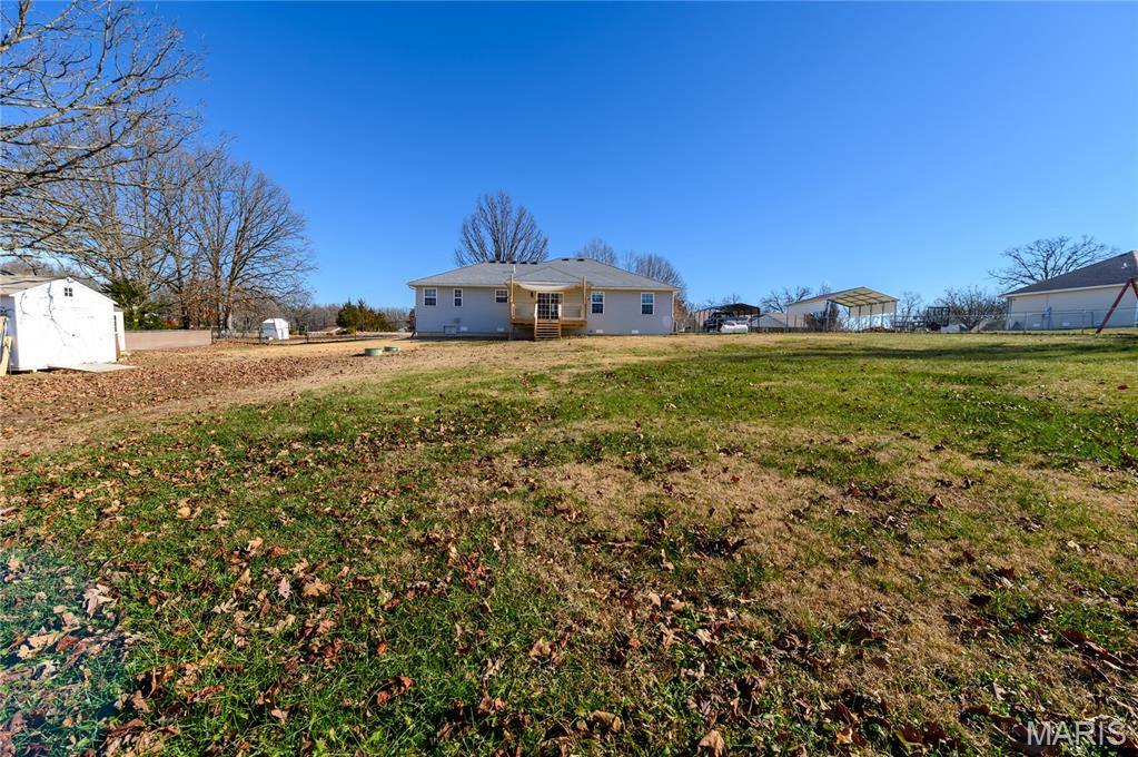 21042 Larson Road, Waynesville, MO 65583