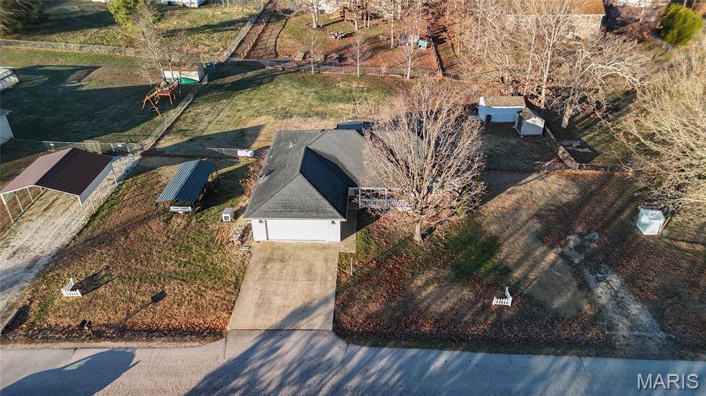 21042 Larson Road, Waynesville, MO 65583