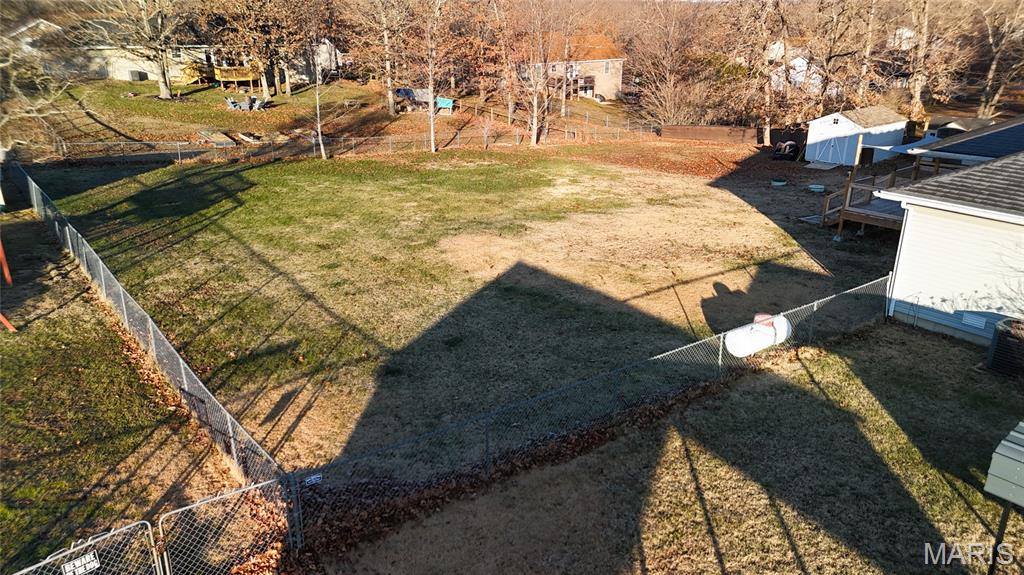 21042 Larson Road, Waynesville, MO 65583