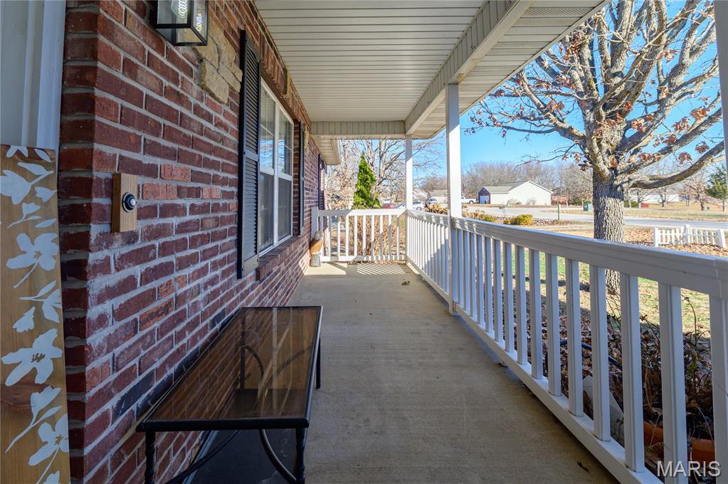 21042 Larson Road, Waynesville, MO 65583