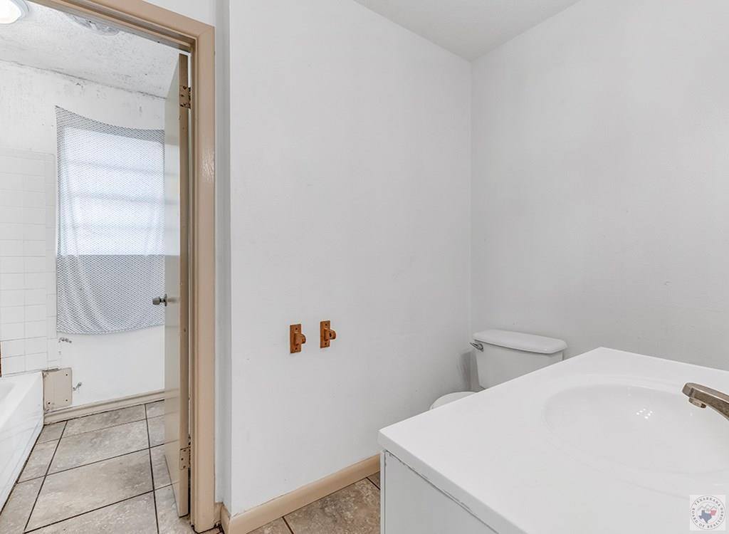 1124 Wheeler, Texarkana, TX 75503