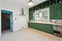 1304 East Pine Street, Harrisonville, MO 64701