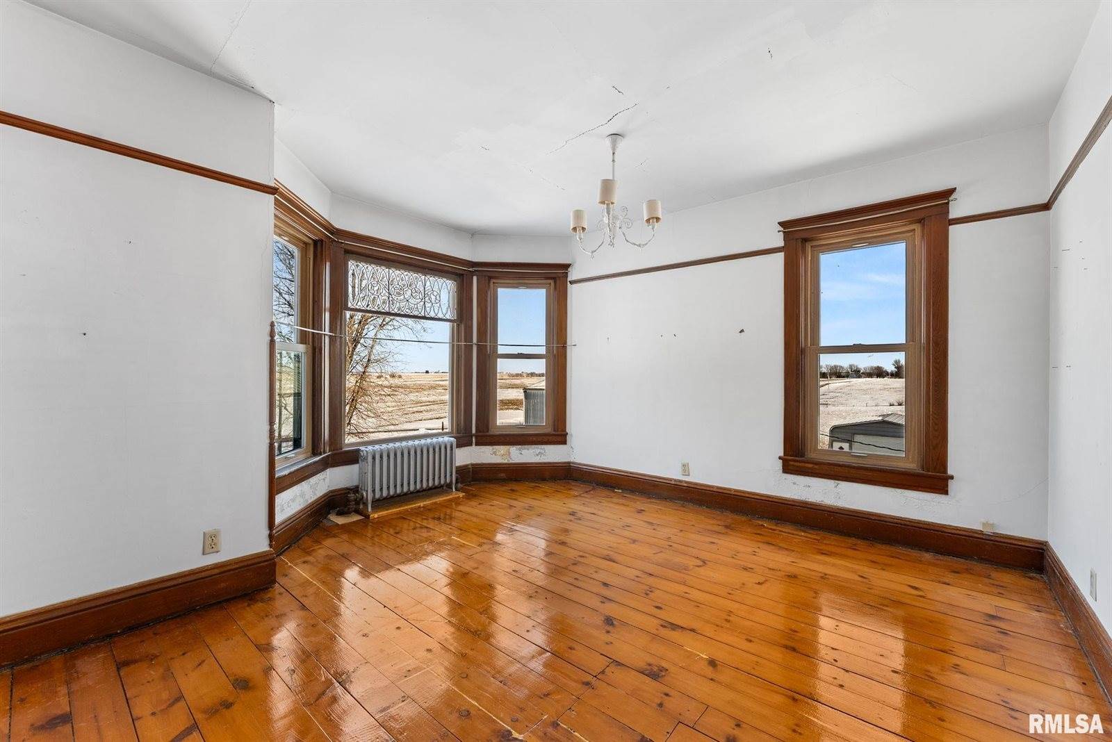 9629 North 1000th Avenue, Cambridge, IL 61238