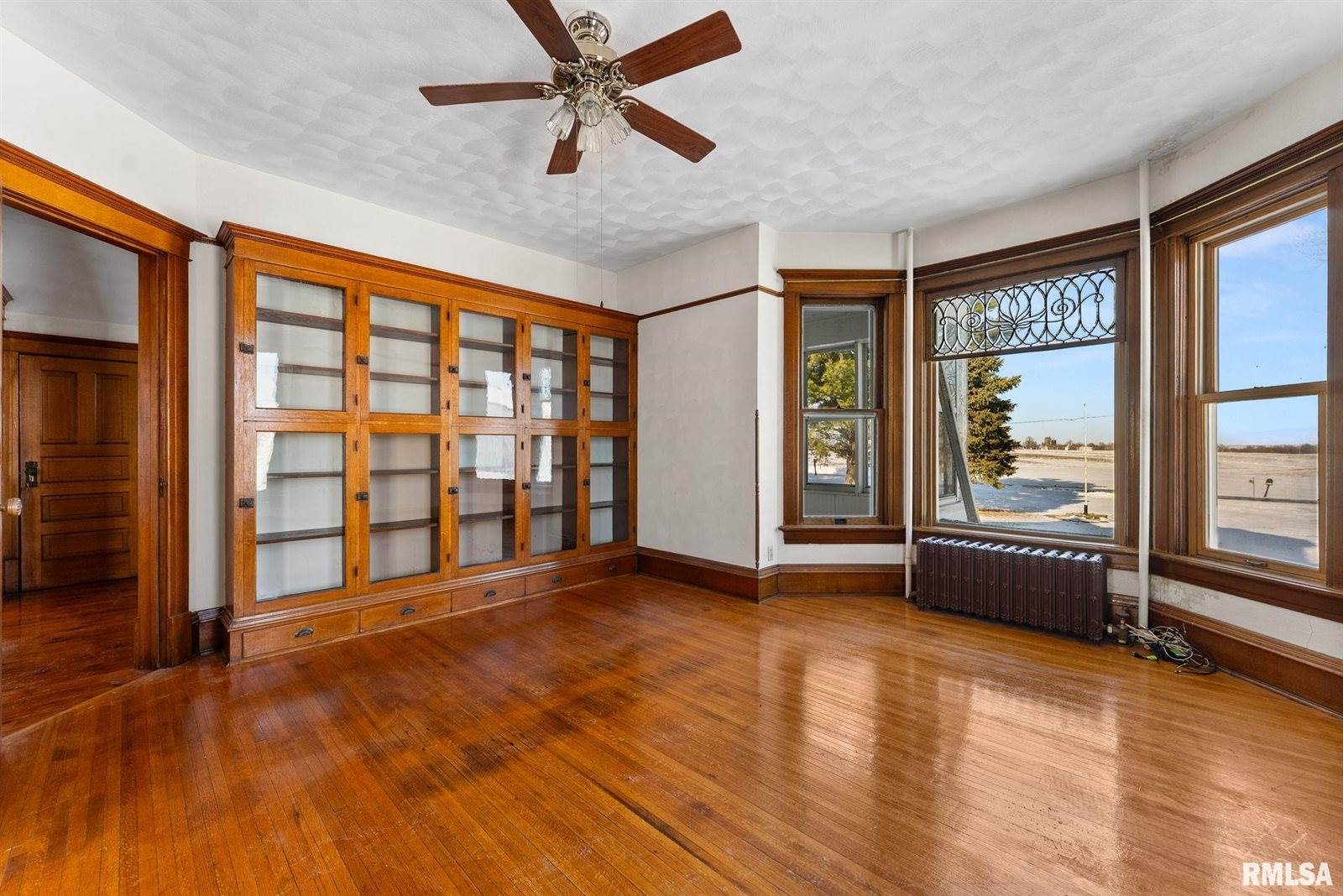 9629 North 1000th Avenue, Cambridge, IL 61238