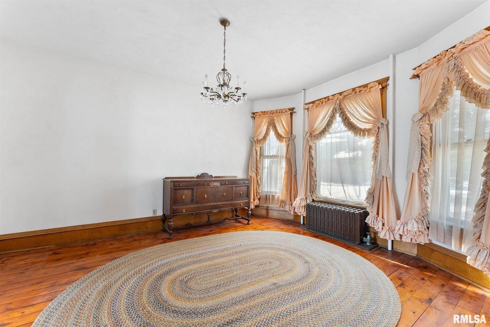 9629 North 1000th Avenue, Cambridge, IL 61238