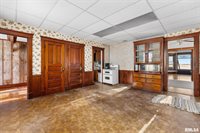 9629 North 1000th Avenue, Cambridge, IL 61238