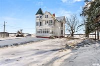 9629 North 1000th Avenue, Cambridge, IL 61238