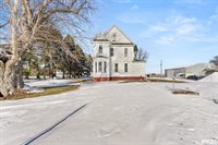 9629 North 1000th Avenue, Cambridge, IL 61238