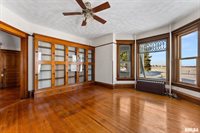 9629 North 1000th Avenue, Cambridge, IL 61238