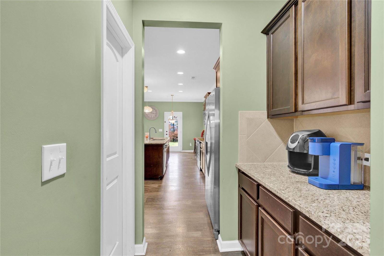 111 Trick Ski Lane, Statesville, NC 28677