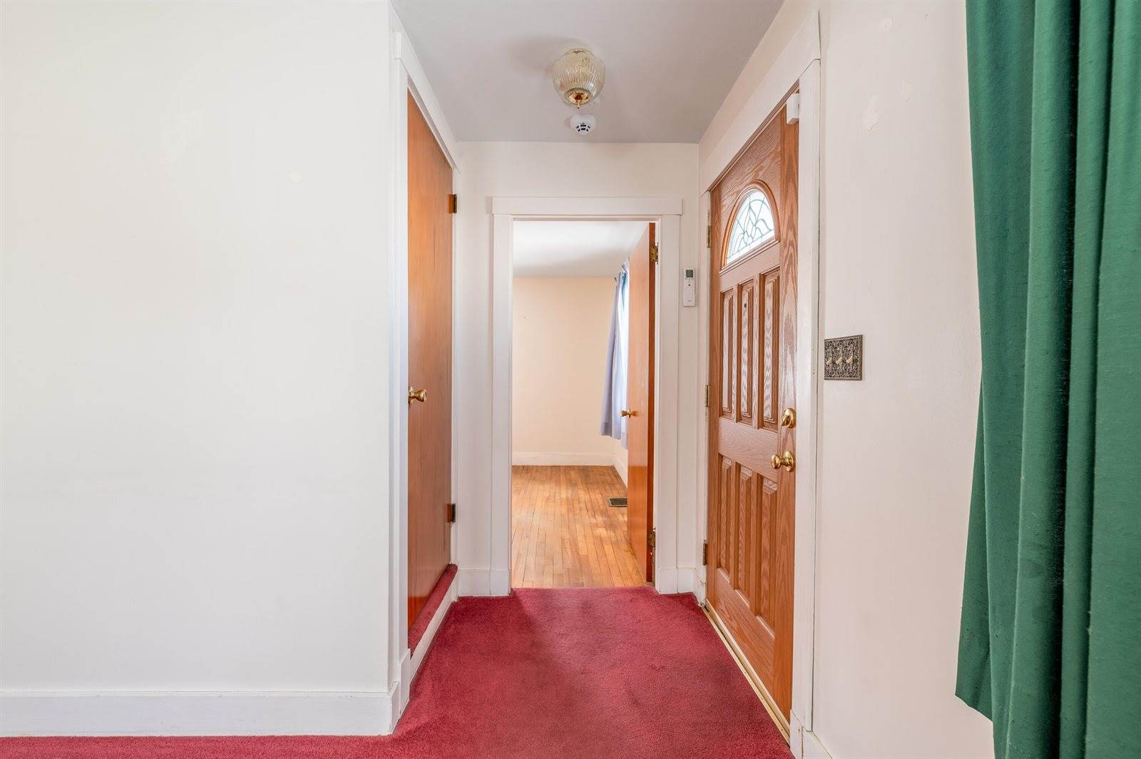 52 Earle Avenue, Bangor, ME 04401