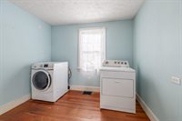 52 Earle Avenue, Bangor, ME 04401