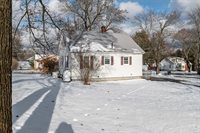 52 Earle Avenue, Bangor, ME 04401