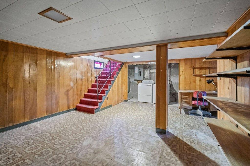 53 Park Avenue East, Brewer, ME 04412