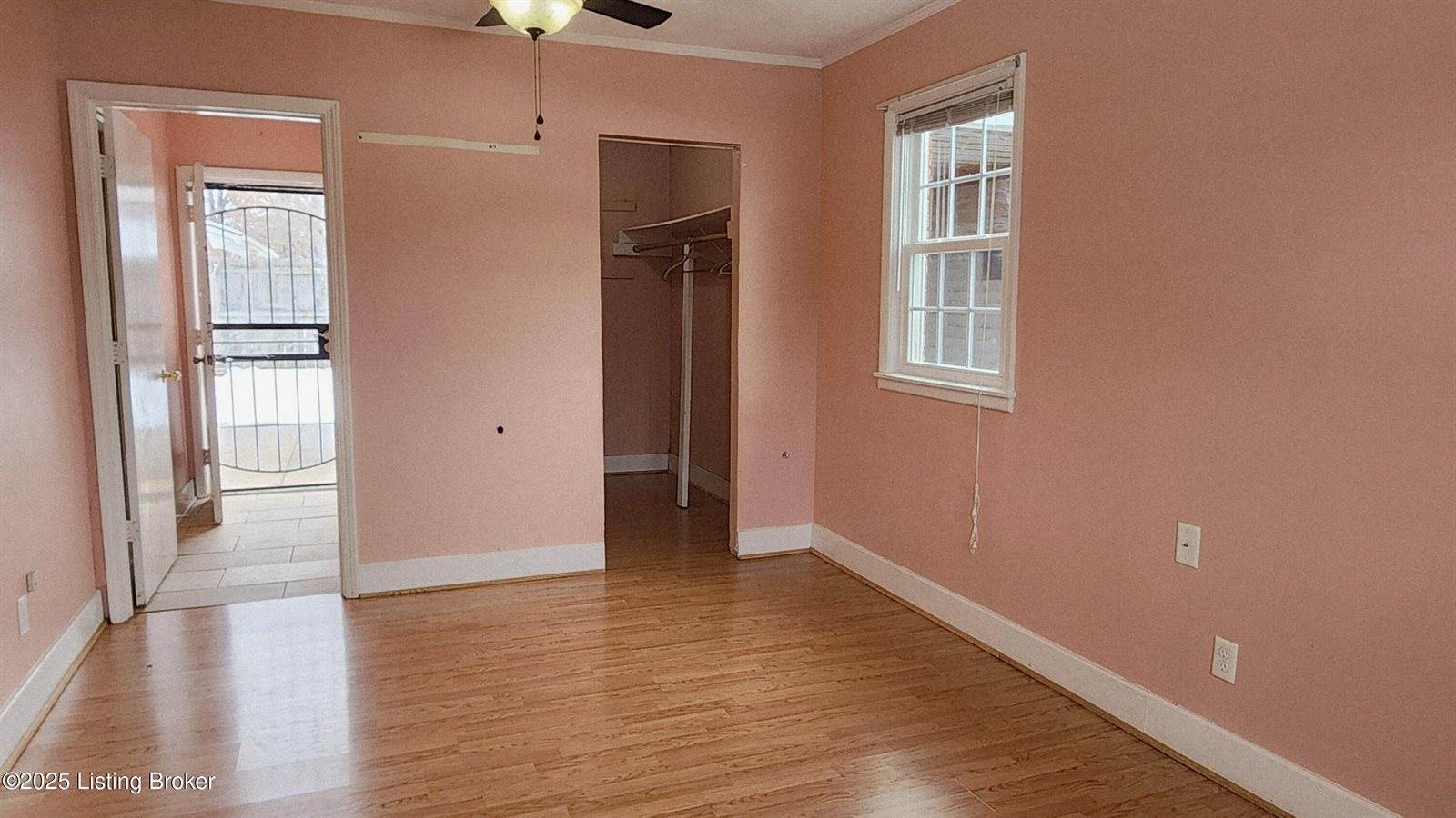 7501 Rutledge Rd, Louisville, KY 40258