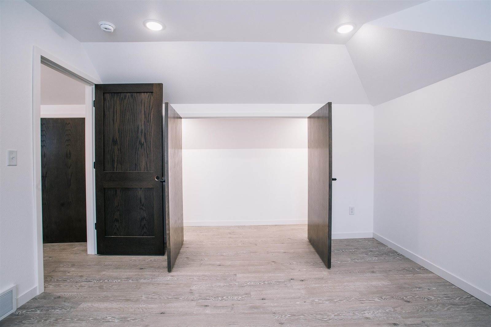 1911 Johnson Street, Neillsville, WI 54456