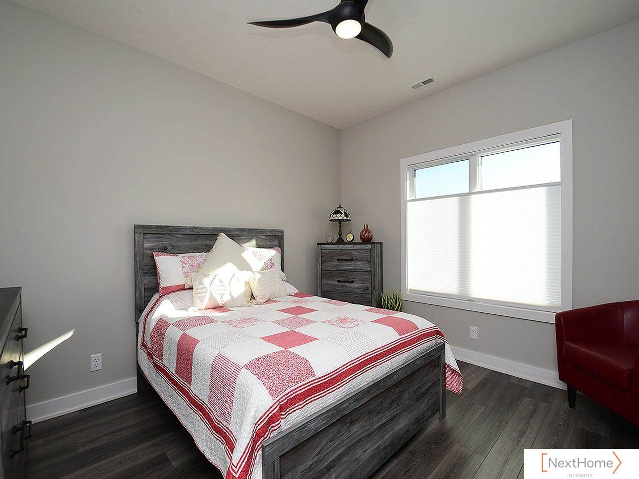 1015 Accolade Lane, Lincoln, NE 68521