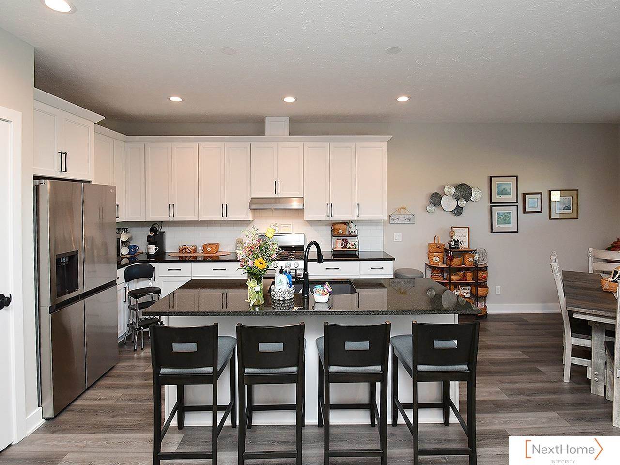 1015 Accolade Lane, Lincoln, NE 68521