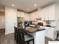 1015 Accolade Lane, Lincoln, NE 68521