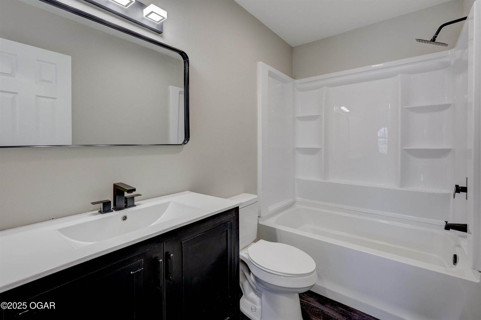 330 North Tyler Avenue, Joplin, MO 64801