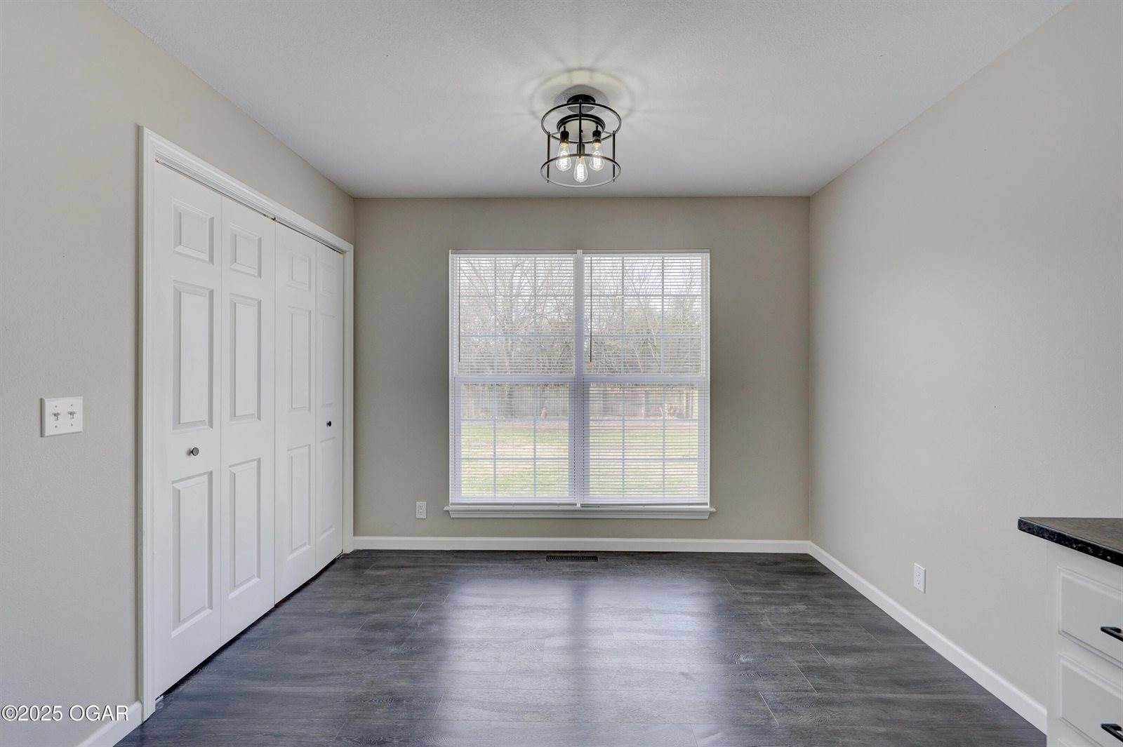 330 North Tyler Avenue, Joplin, MO 64801