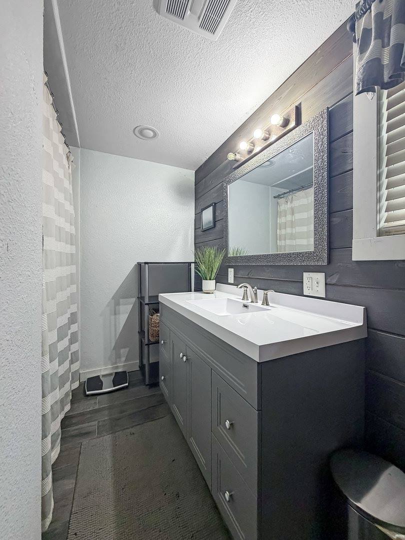 201 South Church Street, Orangeville, IL 61060