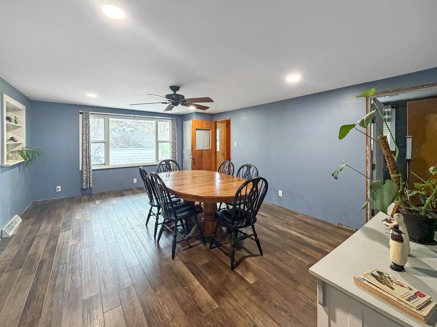 201 South Church Street, Orangeville, IL 61060