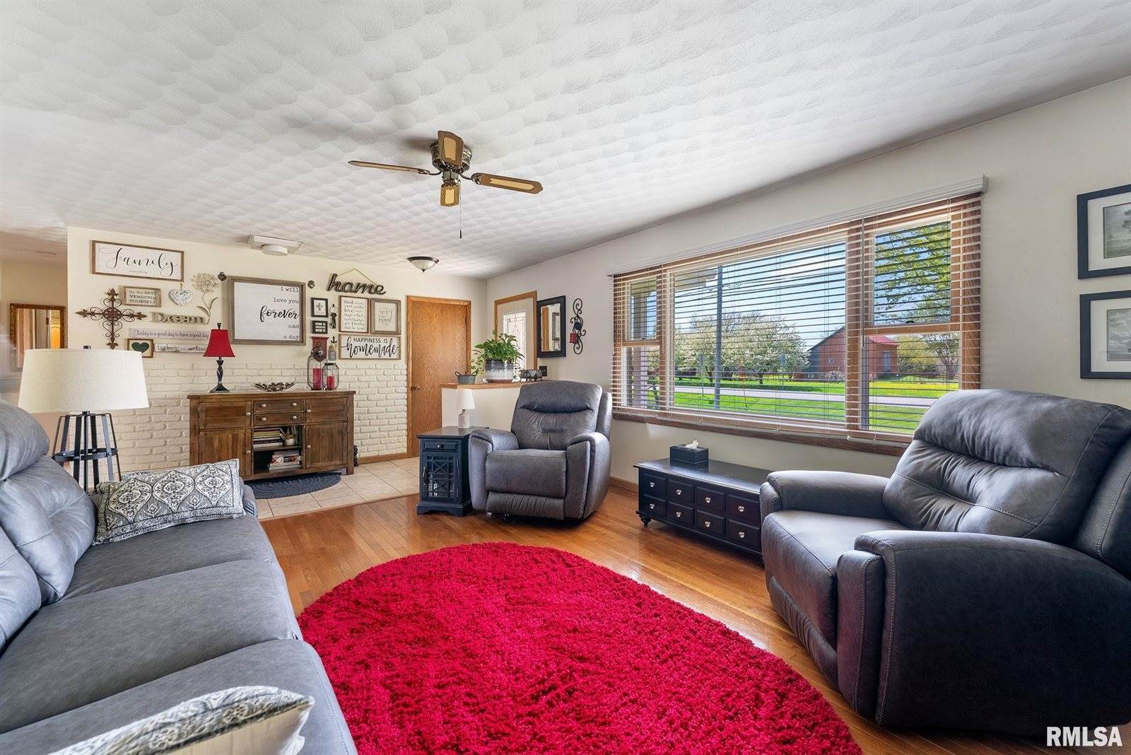 801 South Mississippi Street, Blue Grass, IA 52726