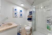 801 South Mississippi Street, Blue Grass, IA 52726