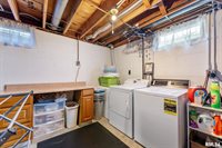 801 South Mississippi Street, Blue Grass, IA 52726