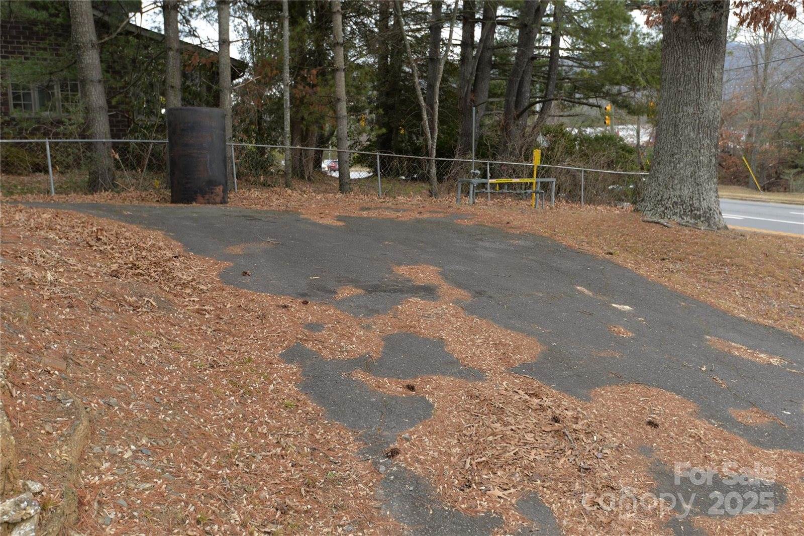 2002 US 70 Highway, Swannanoa, NC 28778