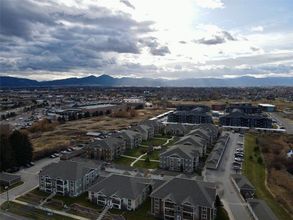 2240 Baxter Lane, #B6, Bozeman, MT 59718