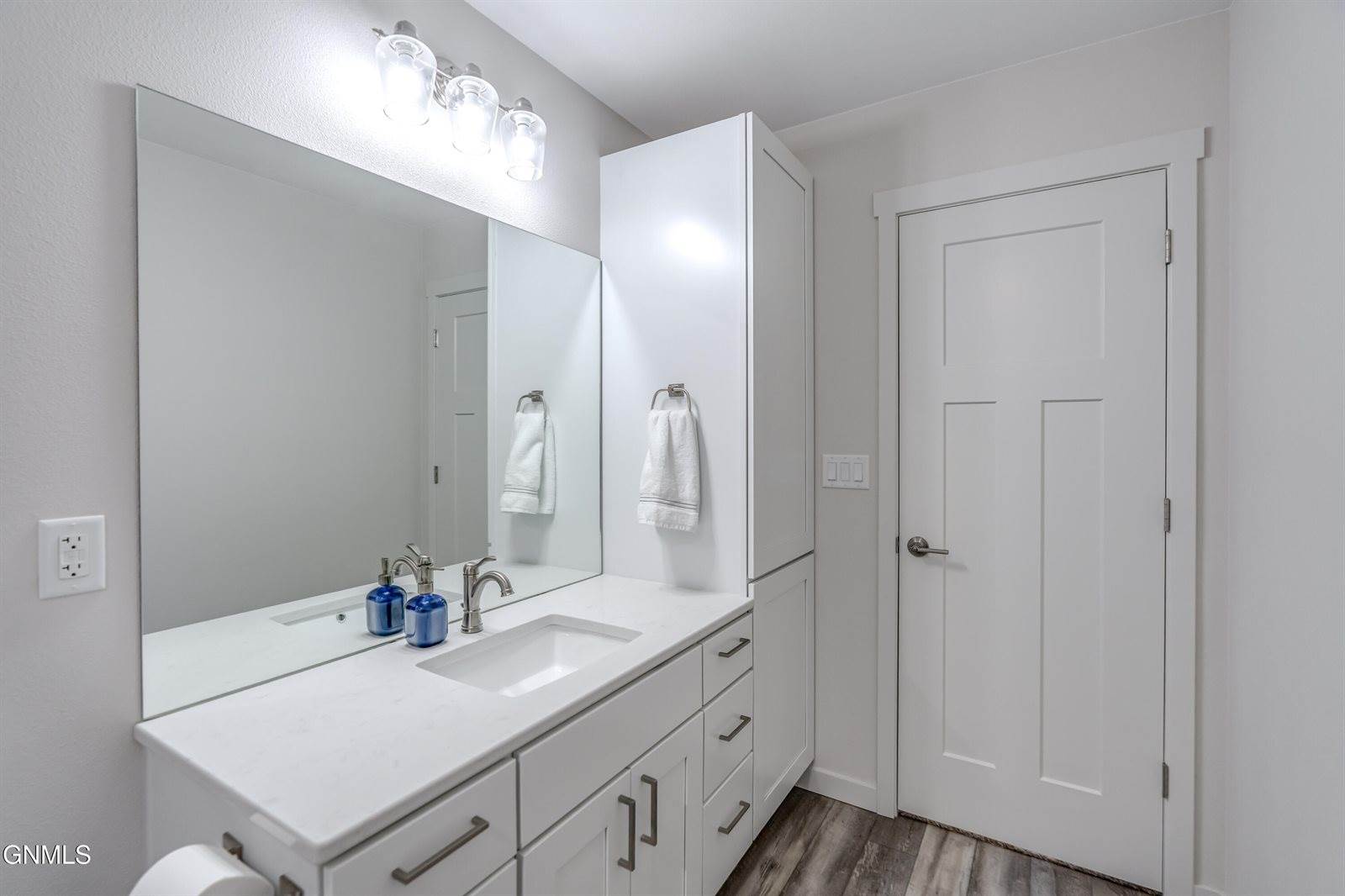 4720 Kites Lane, Bismarck, ND 58503