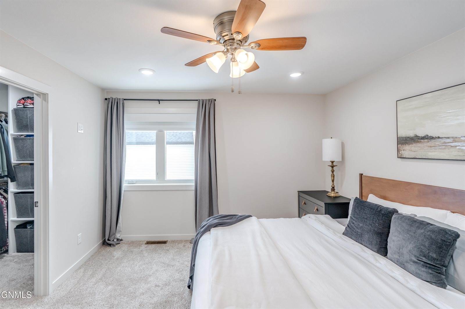 4720 Kites Lane, Bismarck, ND 58503